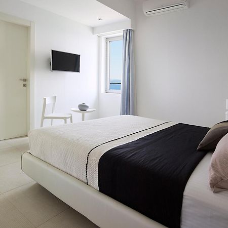 Beachfront Villa In Crete - Epavli Luxury Villa Agia Pelagia  Ngoại thất bức ảnh