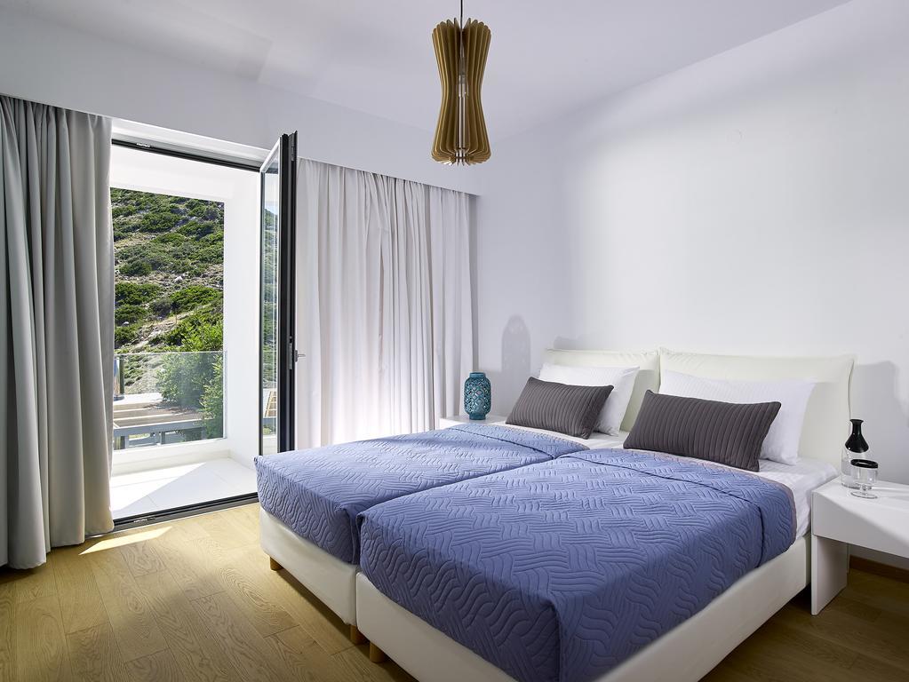 Beachfront Villa In Crete - Epavli Luxury Villa Agia Pelagia  Ngoại thất bức ảnh